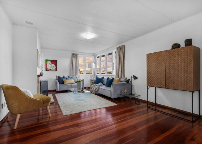  at 32 Price Crescent, Mount Wellington, Auckland City, Auckland