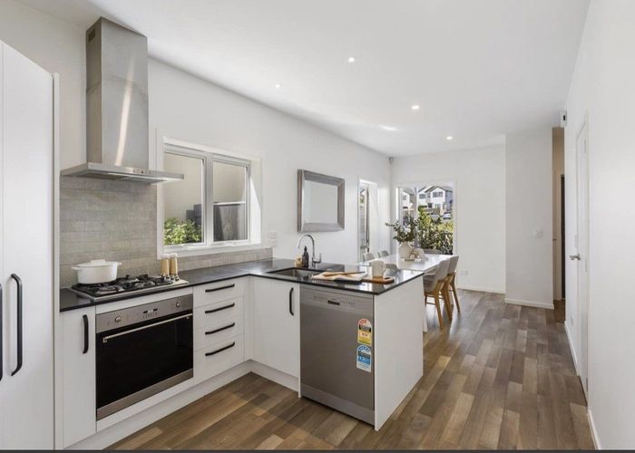  at 13 Fenchurch Street, Glen Innes, Auckland City, Auckland
