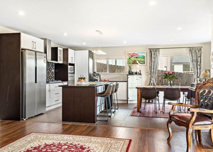  at 17 Wye Oak Drive, Schnapper Rock, Auckland