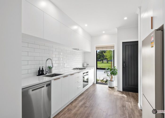  at 33 Leo Waikari Crescent, Wallaceville, Upper Hutt