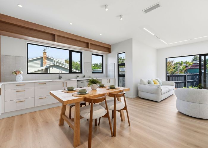  at Lot 1/30 Kiteroa Terrace, Rothesay Bay, North Shore City, Auckland