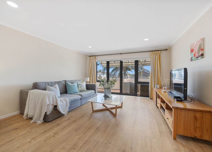  at 35A Clovelly Road, Bucklands Beach, Manukau City, Auckland