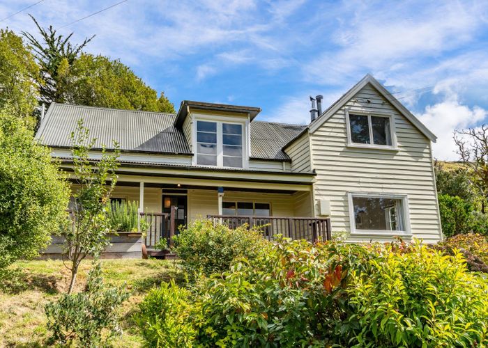  at 8 Shadbolts Road, Pigeon Bay, Banks Peninsula, Canterbury