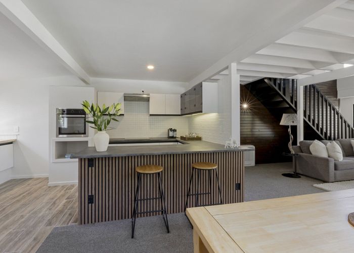  at 6 MacKinnon Terrace, Sunshine Bay, Queenstown-Lakes, Otago