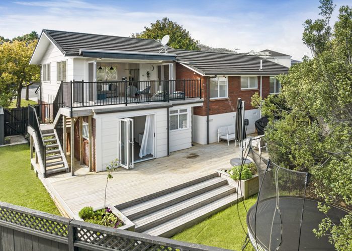  at 20 Landop Terrace, Howick, Auckland