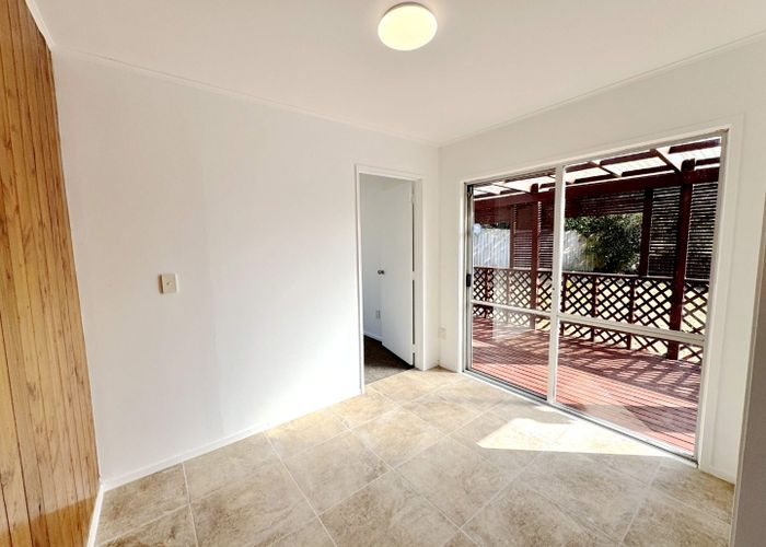  at 38 Chislehurst Street, Henderson, Waitakere City, Auckland