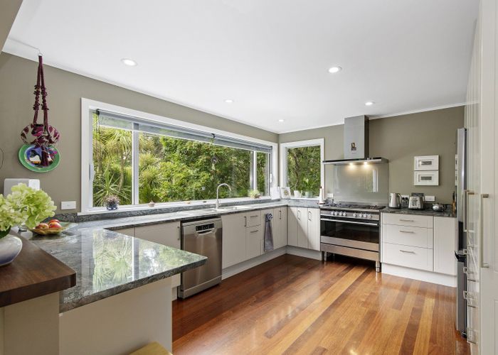  at 106 Park Road, Belmont, Lower Hutt, Wellington
