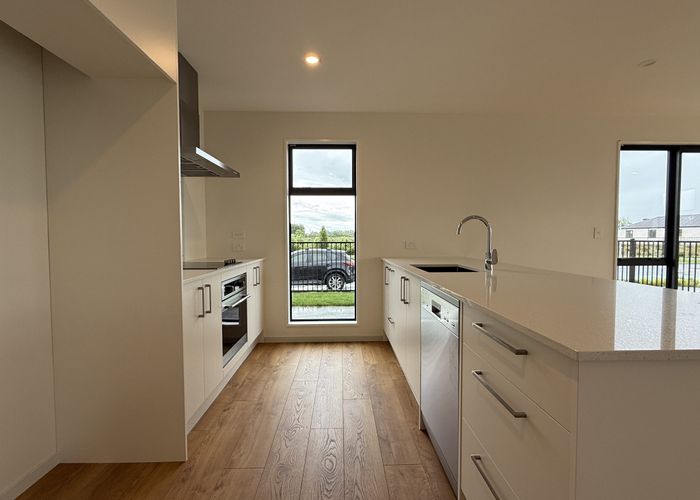  at 2 Paradise Way, Halswell, Christchurch City, Canterbury