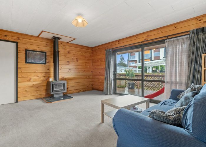  at 2/78 Coronation Road, Papatoetoe, Manukau City, Auckland