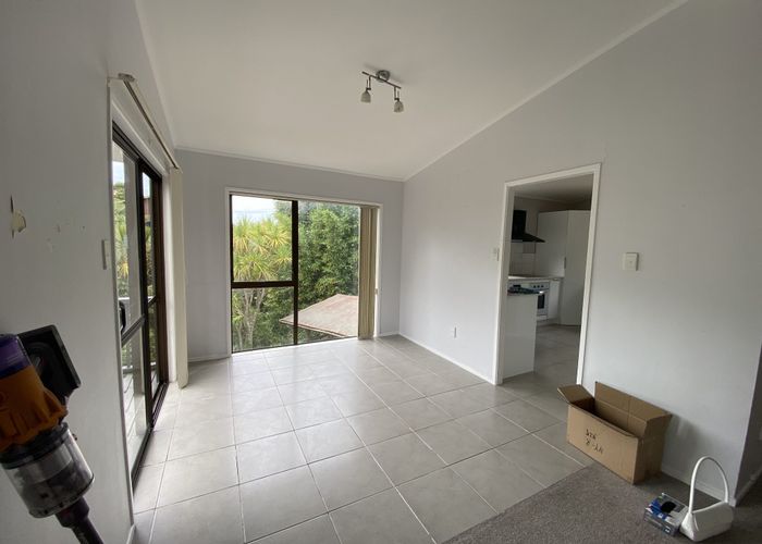  at 43 Deverell Place, Northcross, Auckland