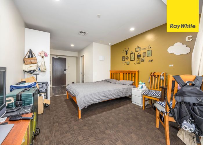  at 1702/10 Waterloo Quadrant, Auckland Central, Auckland