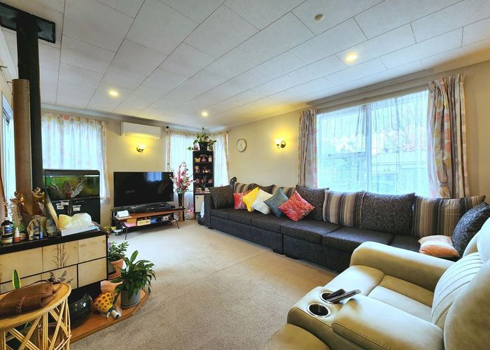  at 12 Stonex Road, Papatoetoe, Manukau City, Auckland