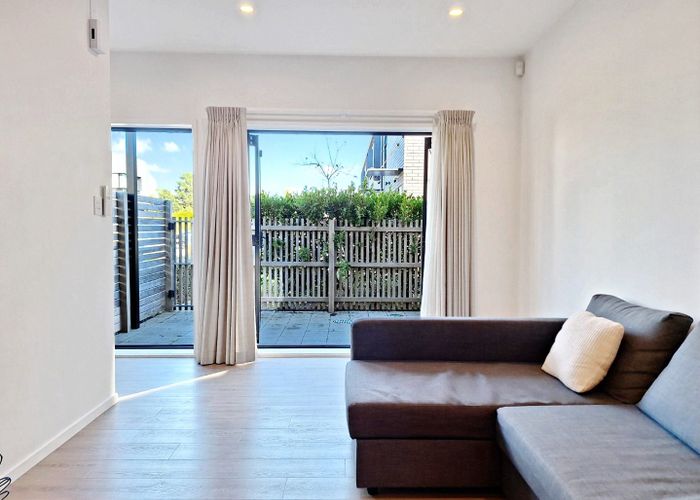  at 1 Verdant Lane, Mount Wellington, Auckland