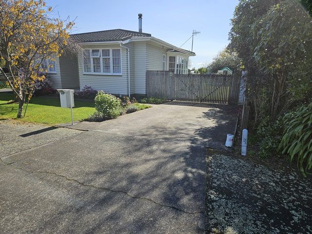  at 41 Park Road, West End, Palmerston North, Manawatu / Whanganui