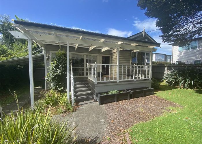  at 1 Bishop Street, Epsom, Auckland