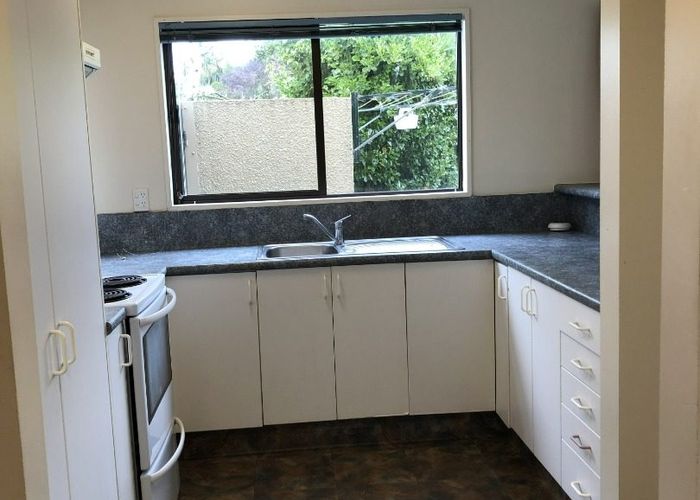  at 4/10 Dilworth Street, Riccarton, Christchurch City, Canterbury