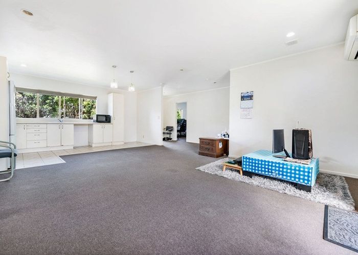  at 25 Neta Grove, Henderson, Waitakere City, Auckland