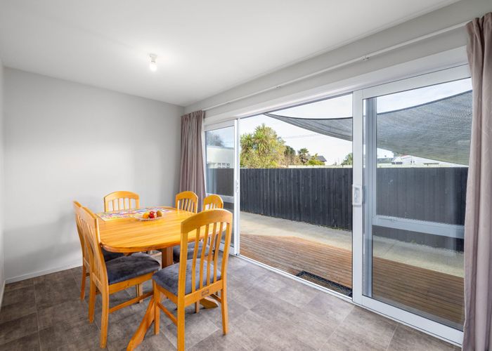  at 390 Keyes Road, New Brighton, Christchurch