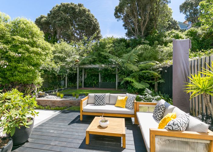  at 15/36 Dee Street, Island Bay, Wellington
