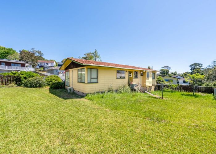  at 1 Talmar Place, Massey, Waitakere City, Auckland