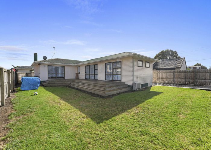  at 6 Berwyn Avenue, Takanini, Papakura, Auckland