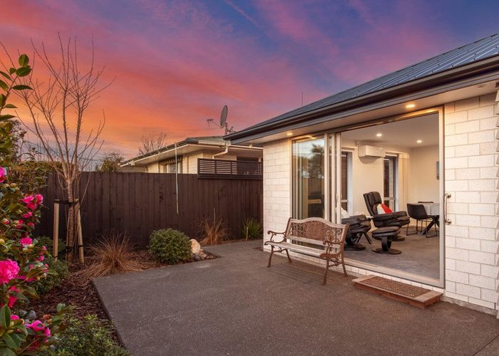  at 1/20 Highsted Road, Bishopdale, Christchurch