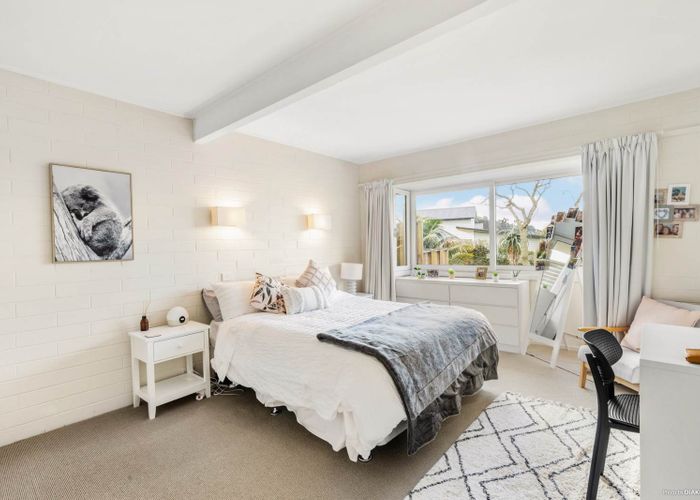  at 3/6 Penrhyn Road, Mount Eden, Auckland