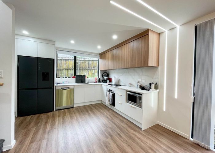  at 6/7 Broadview Place, Howick, Manukau City, Auckland