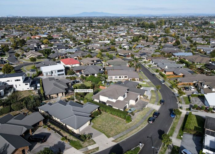  at 42 Heathfield Avenue, Huntington, Hamilton, Waikato