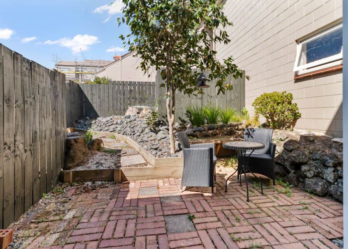  at 14/8 Hamilton Road, Herne Bay, Auckland