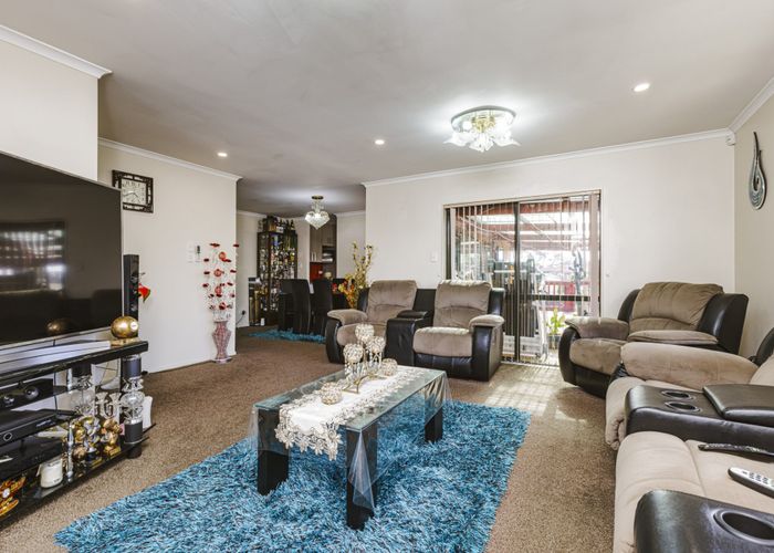  at 17 Reyland Close, Weymouth, Auckland