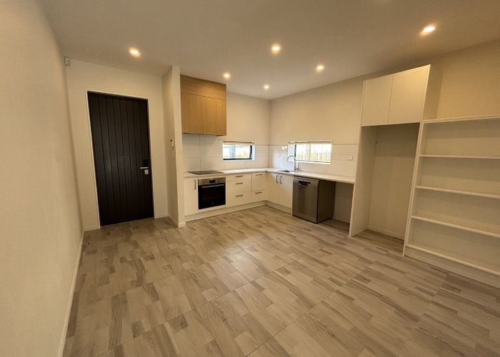  at 4/22 Fitzgerald Road, Mount Wellington, Auckland City, Auckland