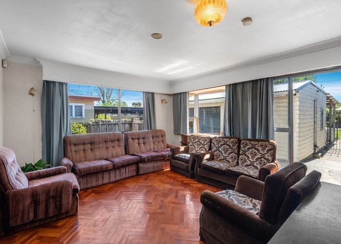  at 16 Buchanans Road, Sockburn, Christchurch City, Canterbury