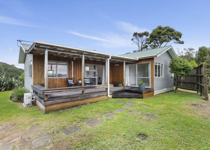  at 124 Mcentee Road, Waitakere, Auckland