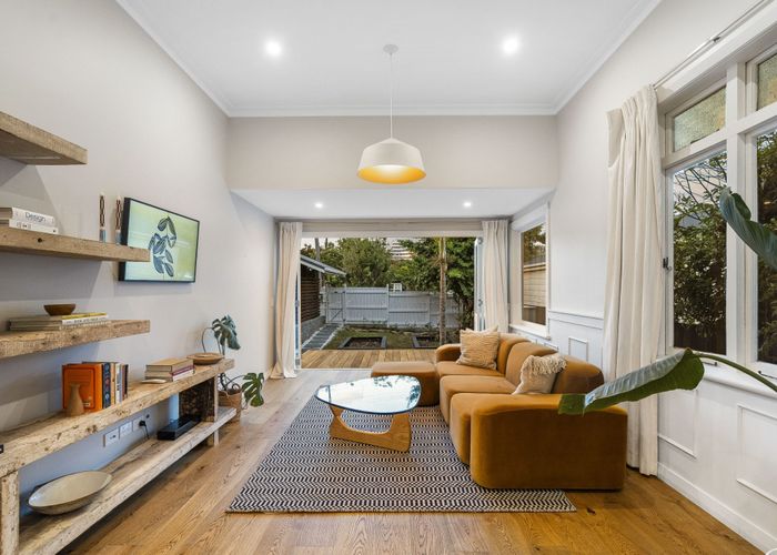  at 32 Third Avenue, Kingsland, Auckland
