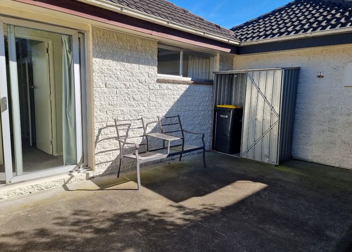  at 2/350 Worcester Street, Linwood, Christchurch City, Canterbury