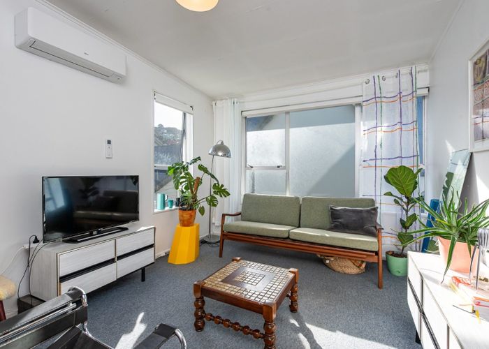  at 2/72 Freyberg St, Lyall Bay, Wellington, Wellington