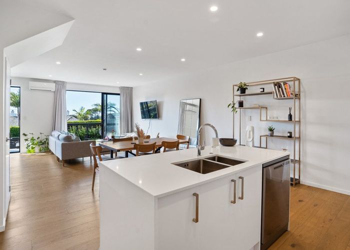  at 9/37 Glen Atkinson Street, Saint Heliers, Auckland City, Auckland