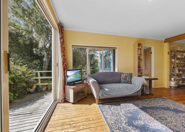  at 16 McAuley Road, Portobello, Dunedin