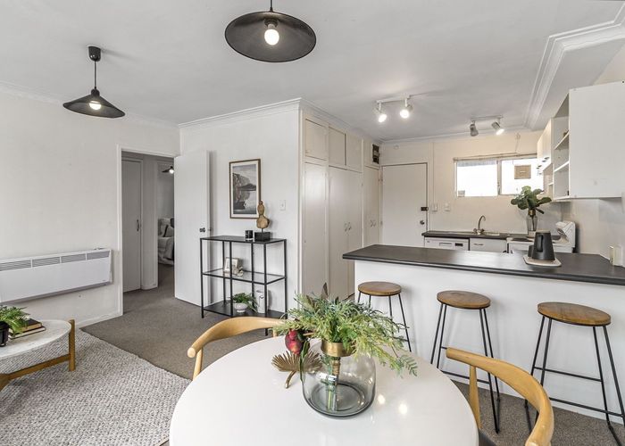  at 38J Horoeka Ave, Mount Eden, Auckland City, Auckland