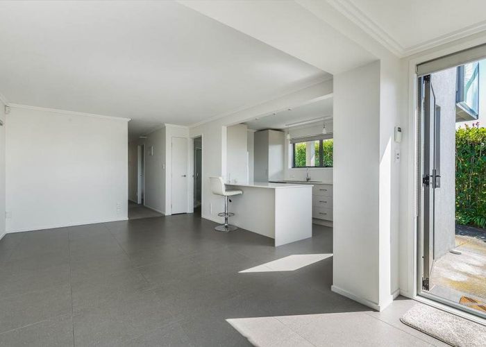  at 25A Speedy Crescent, Hillcrest, North Shore City, Auckland