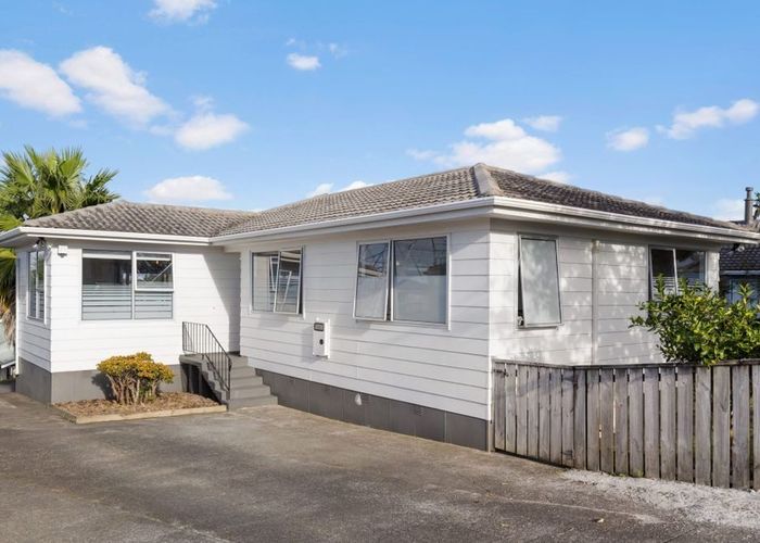  at 23 Cherrytree Place, Massey, Waitakere City, Auckland