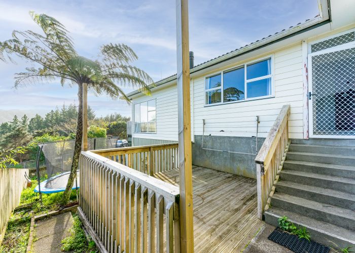  at 42 Kingsley Street, Stokes Valley, Lower Hutt