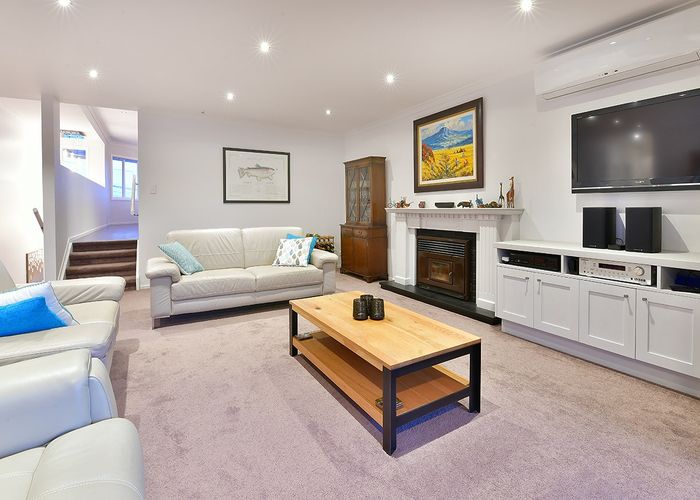 at 1/56 Woodlands Crescent, Browns Bay, Auckland