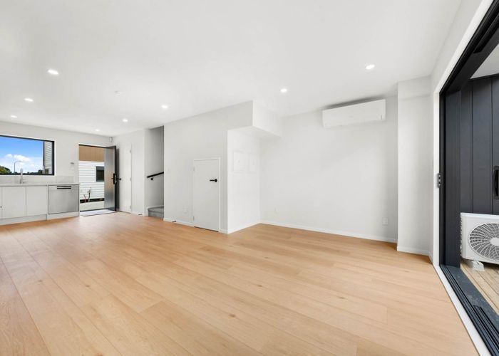  at Lot 4, 114 Cascades Road, Pakuranga Heights, Manukau City, Auckland
