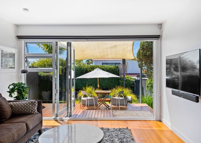  at 103a Point Chevalier Road, Point Chevalier, Auckland City, Auckland