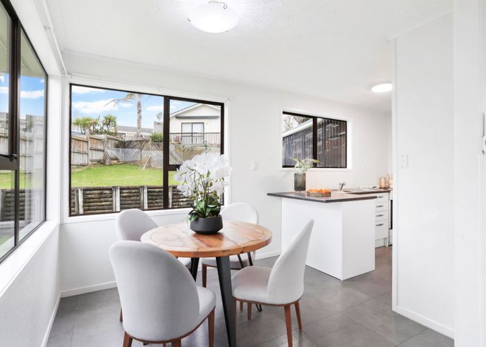  at 86 Sunvue Road, Glen Eden, Auckland