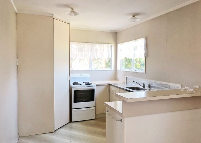  at 2B Marlene Ave, Te Atatu South, Waitakere City, Auckland