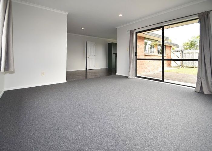  at 10 Killeen Place, Flat Bush, Auckland