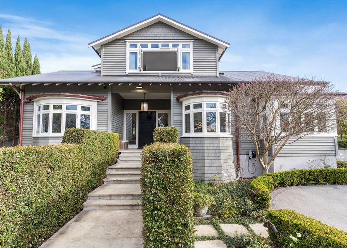  at 12 Clifton Road, Hauraki, North Shore City, Auckland